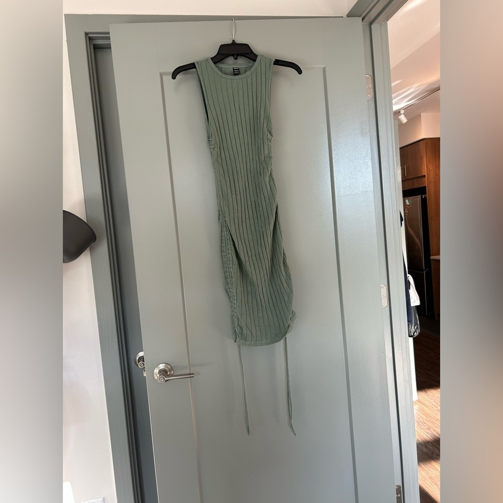 Adjustable Ruched Ribbed Dress - Picture 2 of 4